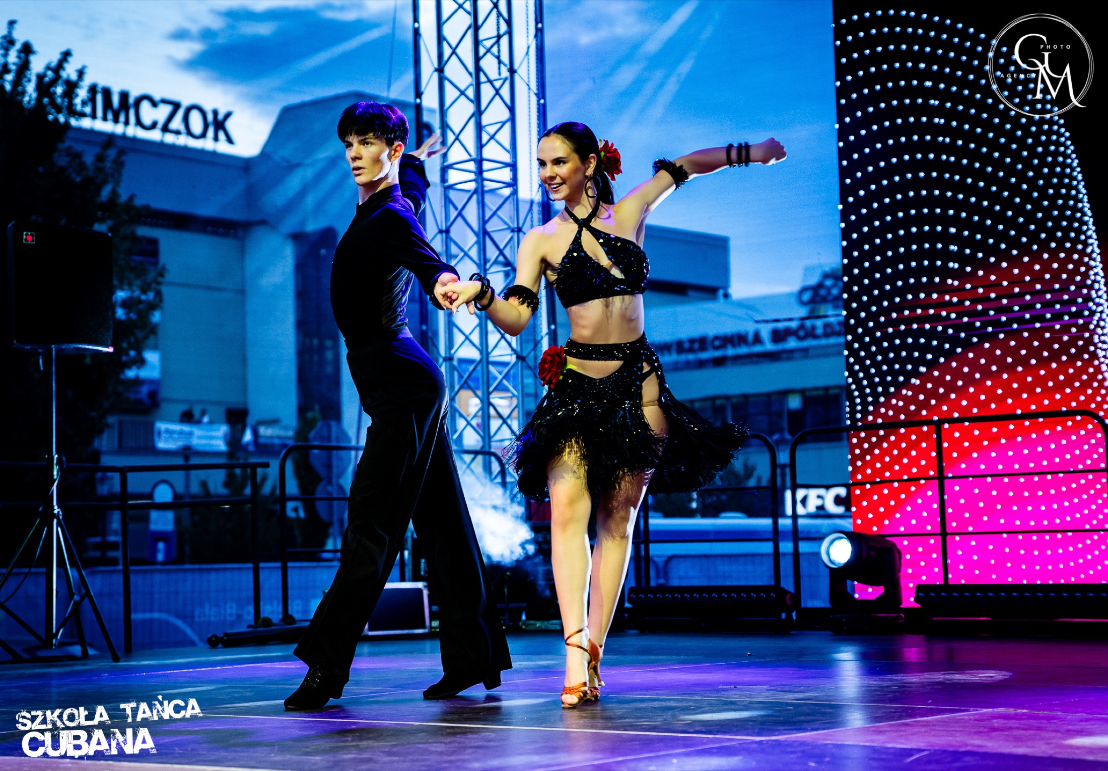 Dorośli uczestnicy zajęć i projektów Cubany